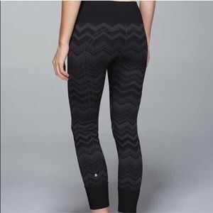 Lululemon ebb to street legging